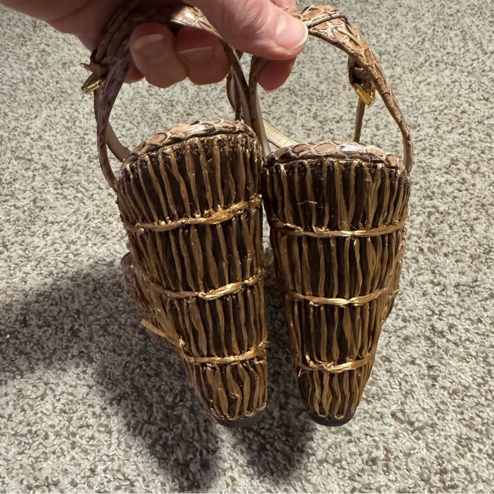 Prada Woven Raffia Wedge Sandals- Size 40.5 - Picture 4 of 10